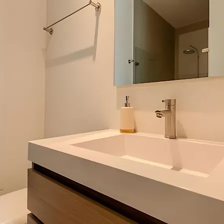 Nuevo, Lujoso Y Exclusivo Vista A La Laguna 3br *