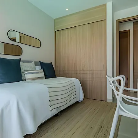 Nuevo, Lujoso Y Exclusivo Vista A La Laguna 3br